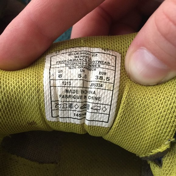 Trail running shoe - Picture 2 of 2